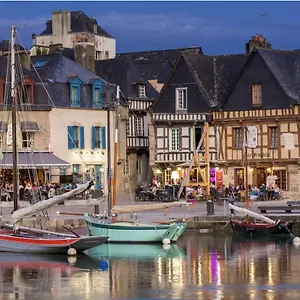 Nouveau-port De St Goustan, Trés Beau T2 Avec Terrasse Auray